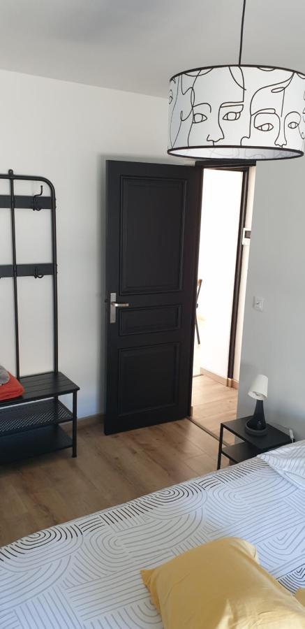Les Fauvettes Apartment Мер-ле-Бен Екстериор снимка